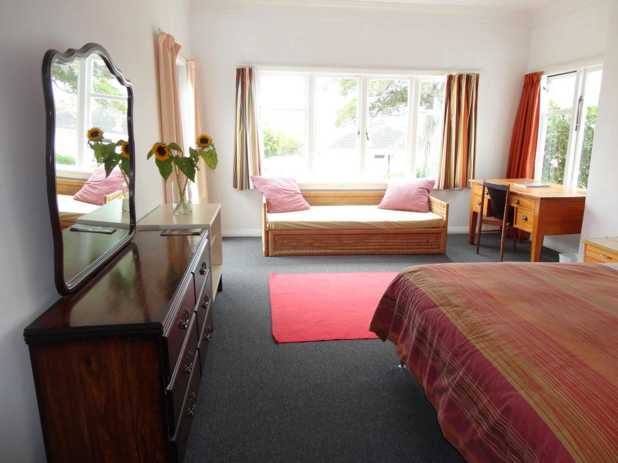 42B College House Pansiyon Whanganui Dış mekan fotoğraf