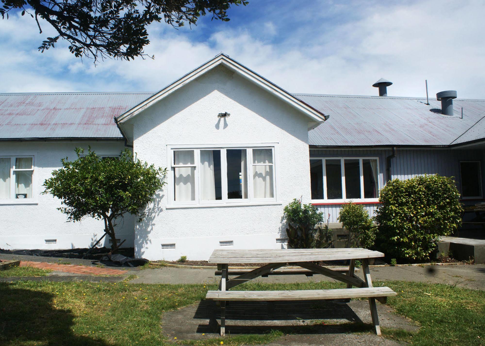 42B College House Pansiyon Whanganui Dış mekan fotoğraf