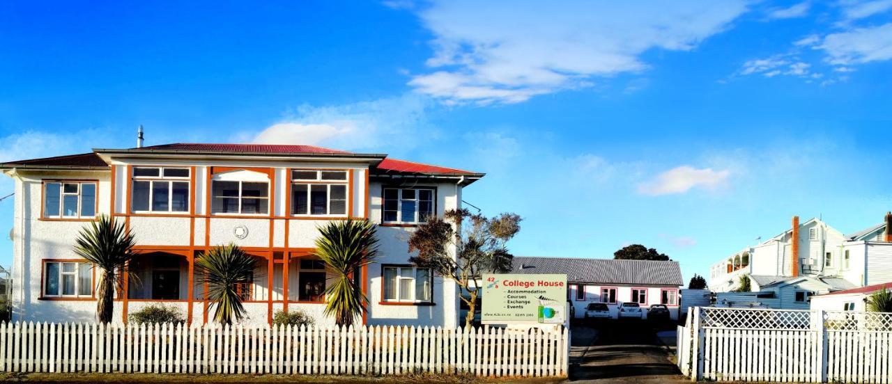 42B College House Pansiyon Whanganui Dış mekan fotoğraf